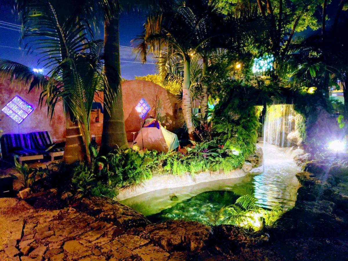 Hoosville Hostel Florida City Exterior foto